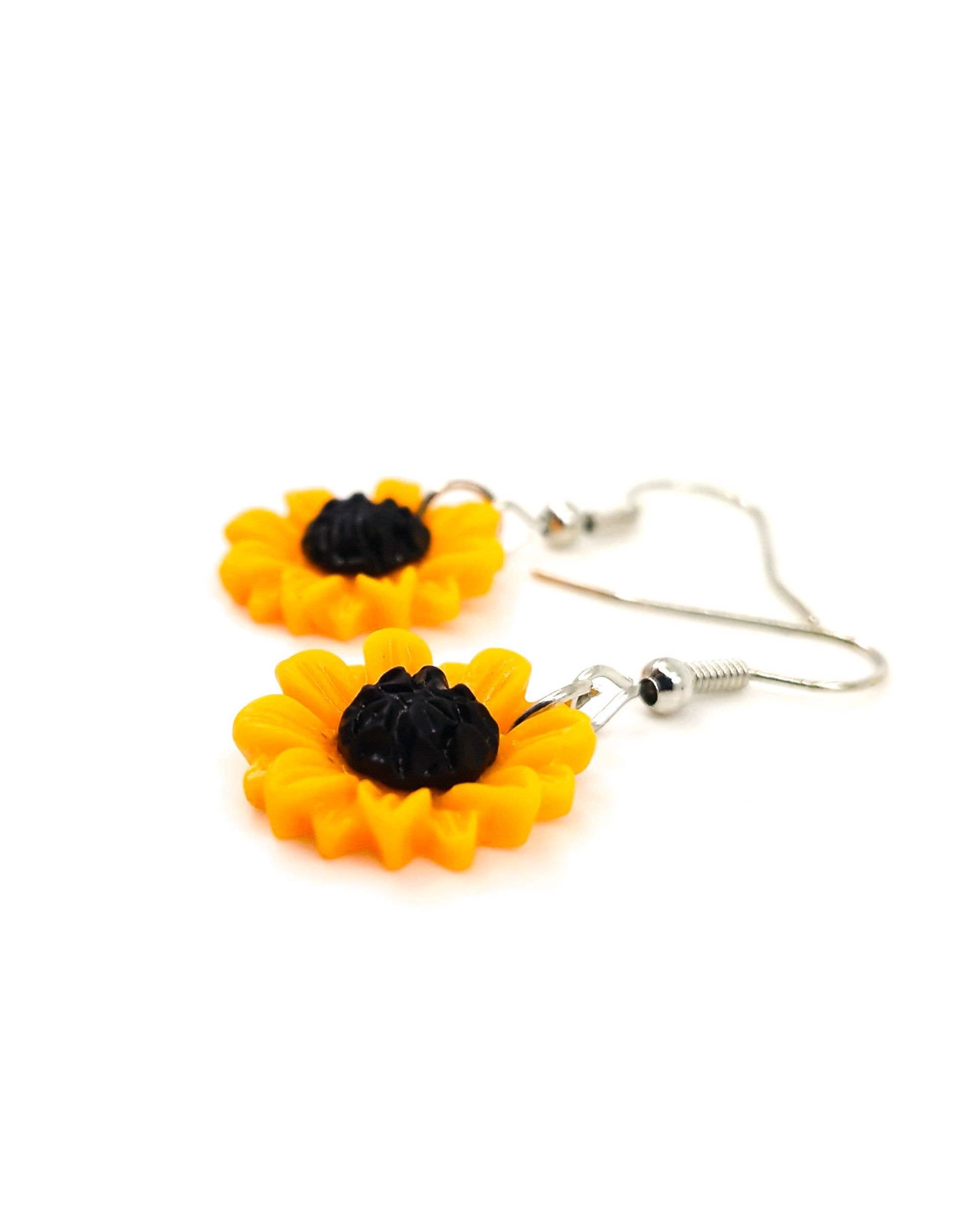 Sunflower Drops | Floral Earrings | Nature Earrings: 18mm